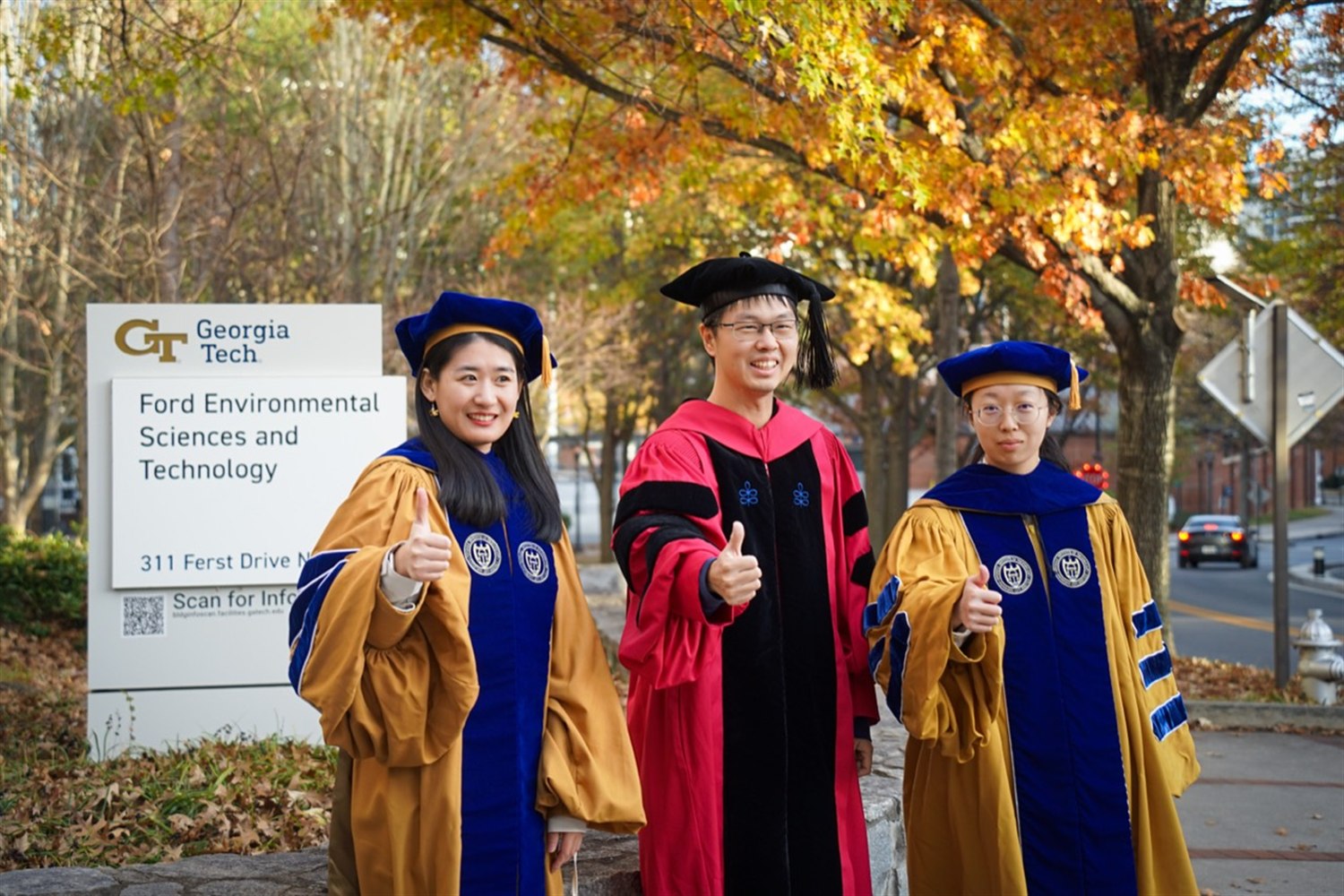 Liu Lab members celebrating Lifei Yin and Bingqing's graduation at Georgia Tech